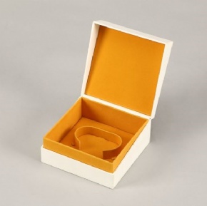 Jewellery box